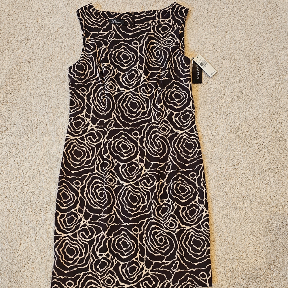 Chic Black and White Patterned Dress